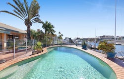 35 Oxley Drive, Paradise Point, Qld 4216