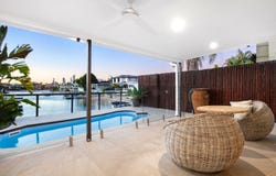 2/29 Merrimac Boulevard, Broadbeach Waters, Qld 4218
