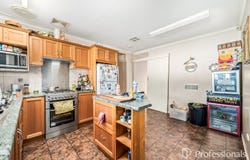 30 Wyndham Crescent, Surrey Downs, SA 5126