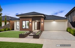 13 Dalglish Street, Deanside, Vic 3336