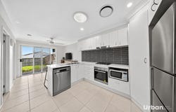 2/4 Goldring Street, Chisholm, NSW 2322