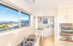 70 Tinderbox Road, Blackmans Bay, Tas 7052