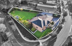 1 Hawthorne Circuit, Harrington Park, NSW 2567
