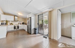 15 Violet St, Yeronga, Qld 4104