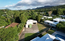10 Turtle Close, Clifton Beach, Qld 4879