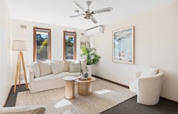 2 Pemworth Close, Wyoming, NSW 2250