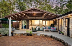 8 Clayton Place, Girraween, NSW 2145