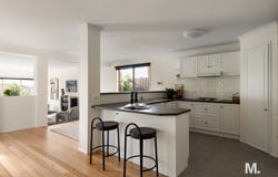 174 Lebanon Street, Strathmore, Vic 3041