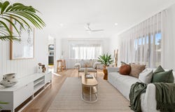 62 Adelaide Avenue, Umina Beach, NSW 2257