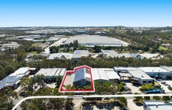 18 McPherson Road, Smeaton Grange, NSW 2567