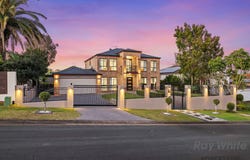 19 Regency Place, Stretton, Qld 4116