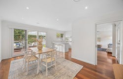 2/18 Wallace Crescent, Beaumaris, Vic 3193