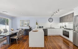 11 Pineridge Close, Lisarow, NSW 2250