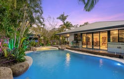 17 Edenbrooke Drive, Sinnamon Park, Qld 4073