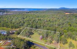 381 John Oxley Drive, Thrumster, NSW 2444