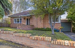 60 Rowe Street, Black Hill, Vic 3350