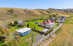 "Floristan" 86 Luck Road, Hodgson Vale, Qld 4352