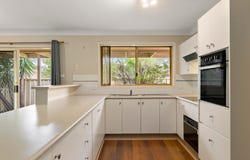 39 Coburn Circuit, Metford, NSW 2323