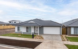 25 Rynas Way, Diggers Rest, Vic 3427