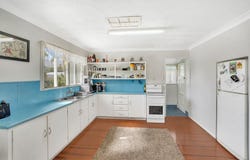 292 Dean Street, Berserker, Qld 4701