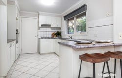 2/30 Unsworth Road, Ringwood North, Vic 3134