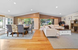 6 Mossman Parade, Waterford, Qld 4133