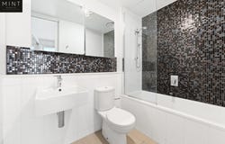 1807/18 Mount Alexander Rd, Travancore, Vic 3032