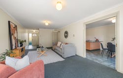 10/2 Dines Place, Bruce, ACT 2617