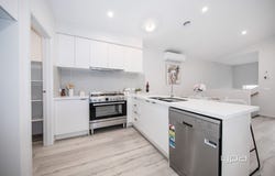 9 Butterfly Walk, Fraser Rise, Vic 3336