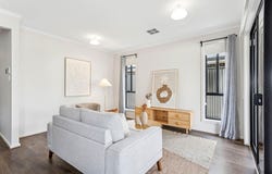 13 Parkdale Lane, Andrews Farm, SA 5114