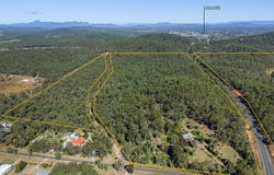 2 Chamberlain Road, Burua, Qld 4680