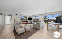 32 Henty Close, Old Beach, Tas 7017