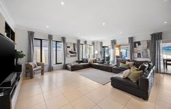 2 Barcoo Mews, Pakenham, Vic 3810