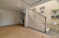 2/2 White Place, Subiaco, WA 6008