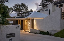 67 Eighth Avenue, St Lucia, Qld 4067