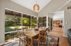 300 Aldersyde Road, Bickley, WA 6076