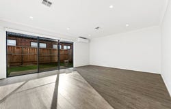 17 Charlwood Promenade, Werribee, Vic 3030