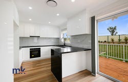 17 Braemar Avenue, St Andrews, NSW 2566