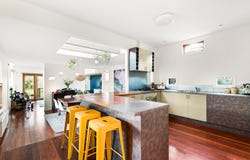 2/55 The Esplanade, Maribyrnong, Vic 3032