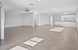 43 Whitehaven Dr, Blacks Beach, Qld 4740