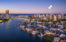 102 Commodore Drive, Paradise Waters, Qld 4217