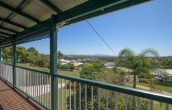 10 Earls Court, Telina, Qld 4680