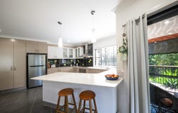 2-4 Frangipani Court, Cannon Valley, Qld 4800