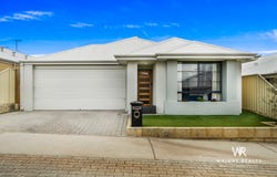 25 Warsaw Way, Hocking, WA 6065