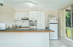 17 Catalina Drive, Wilsonton, Qld 4350
