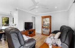 33 Locke Street, Kawana, Qld 4701