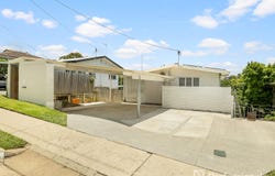 26 Patricks Road, Arana Hills, Qld 4054