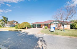 1 Durrow Close, Ballajura, WA 6066