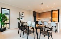 27 Shoreline Road, Moorebank, NSW 2170