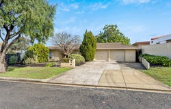 4 Phoebe Avenue, Modbury Heights, SA 5092